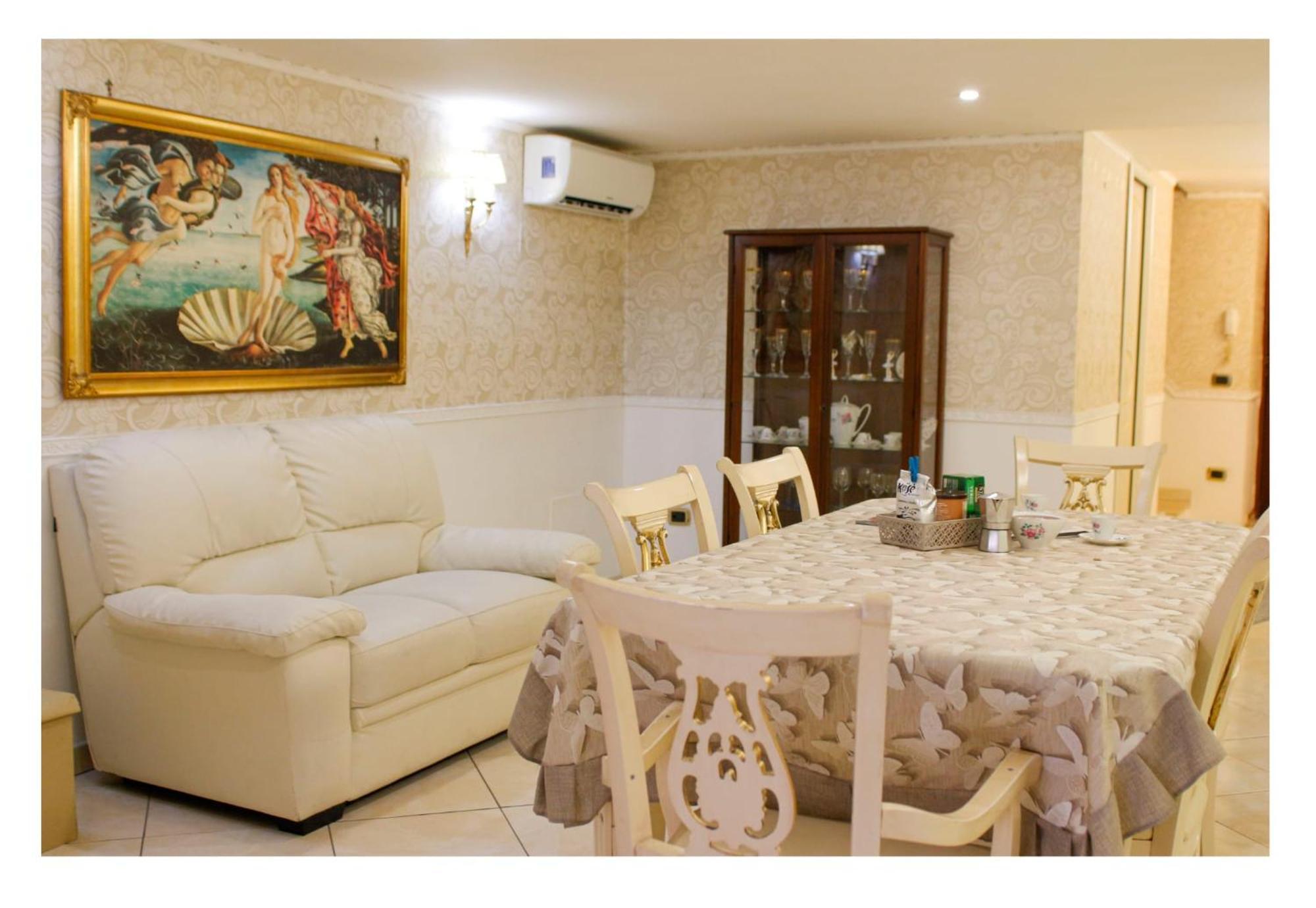 Lux & Comfort Appartamento Napoli
